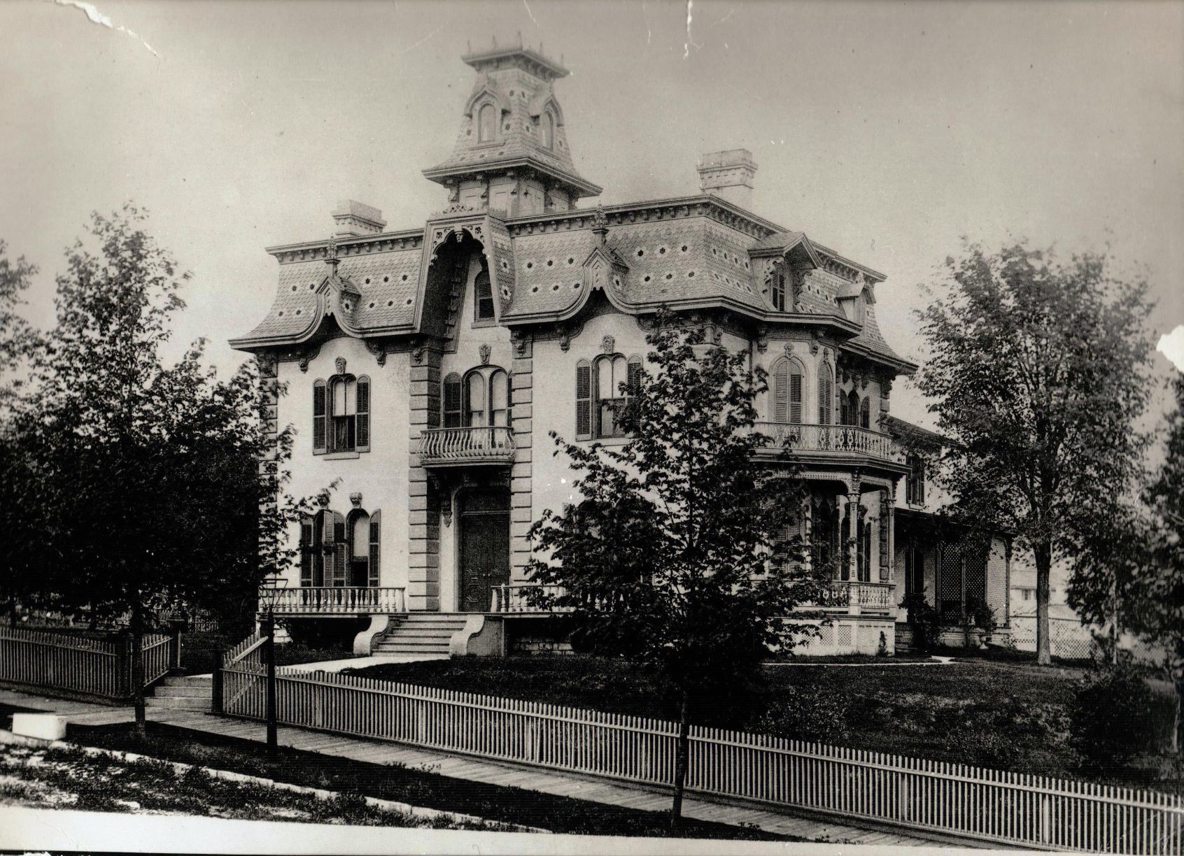 19810512 -- Shields-Miller House